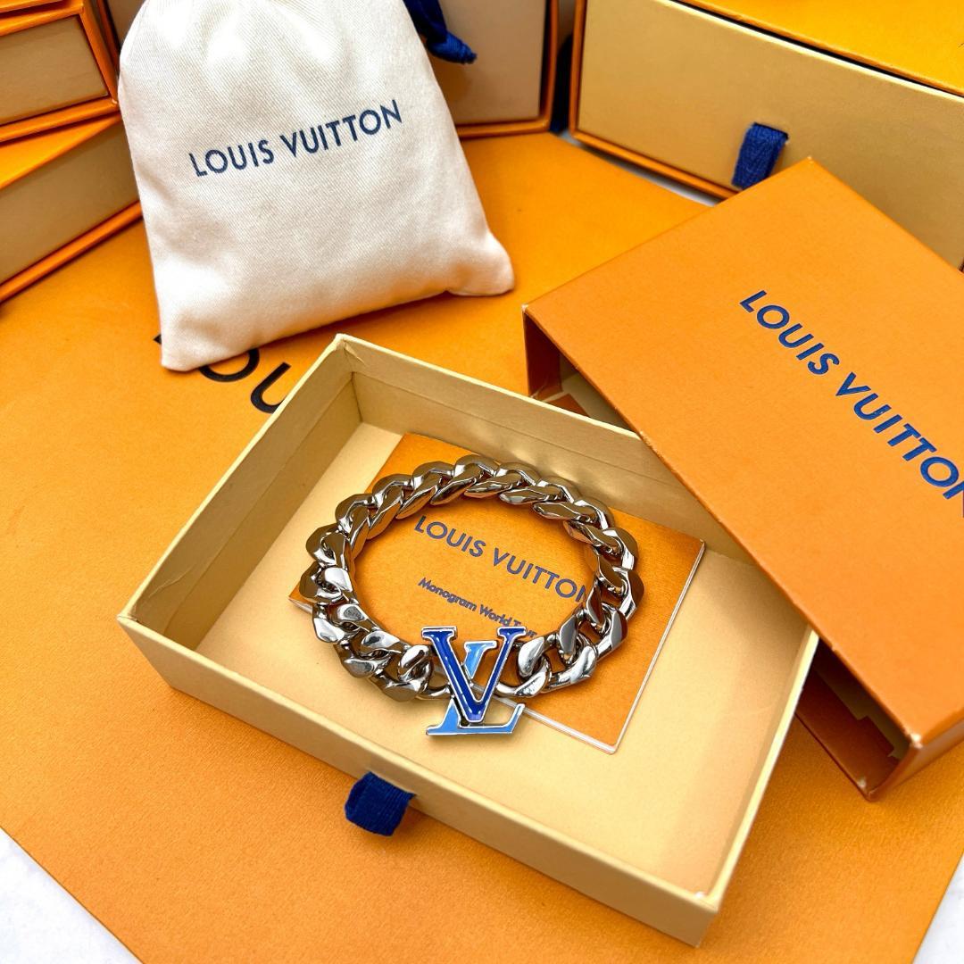 LOUIS VUITTON メンズブレスレットです22CM