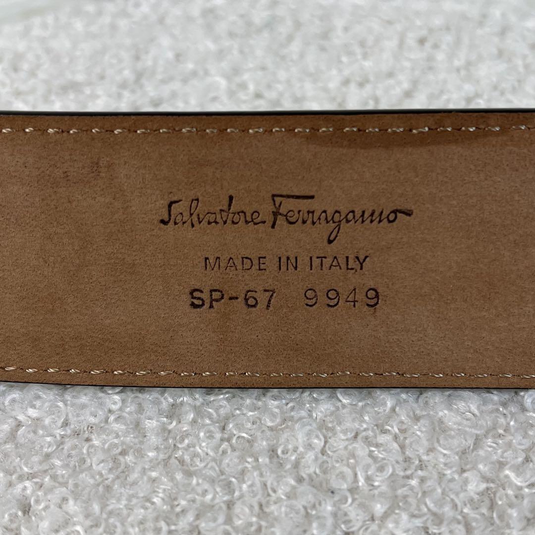 未使用級　Salvatore Ferragamo　ベルト　ガンチーニ　レザー