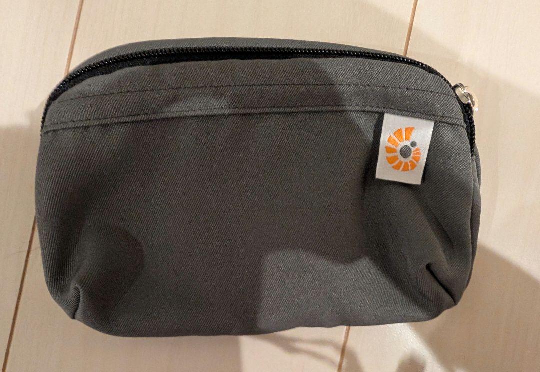 エルゴ　抱っこ紐　ergobaby OMNI breeze