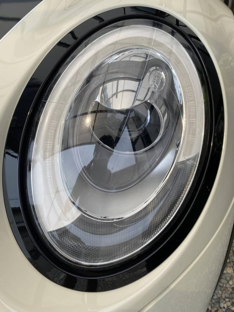 MINI F55 F56 ピアノブラック フロントライトトリム クリップ
