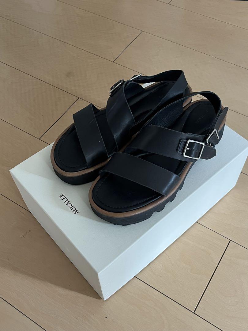AURALEE foot the coacherサンダル