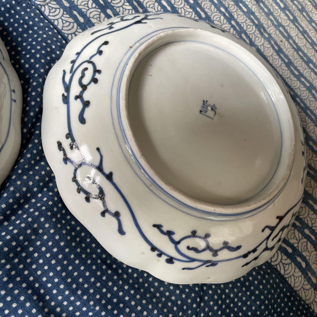 古伊万里　金彩　蝶々　草花紋　唐草模様　金彩　染付　中皿　2枚