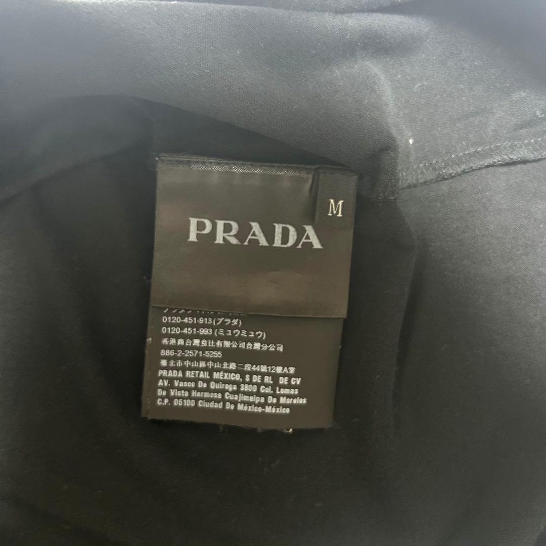 【美品】PRADA プラダ ナイロン ロゴ Tシャツ 素材切替デザイン ブラック 【美品】PRADA プラダ ナイロン ロゴ Tシャツ 素材切替デザイン ブラック
