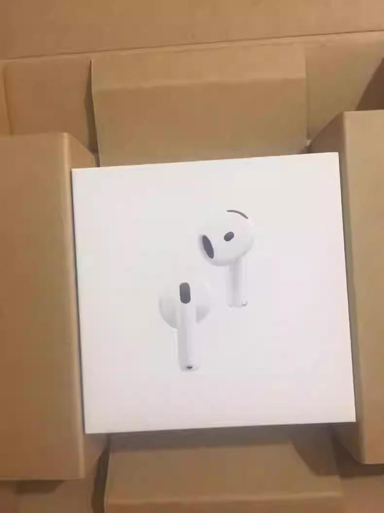 AirPods 4 アクティブノイズキャンセリング