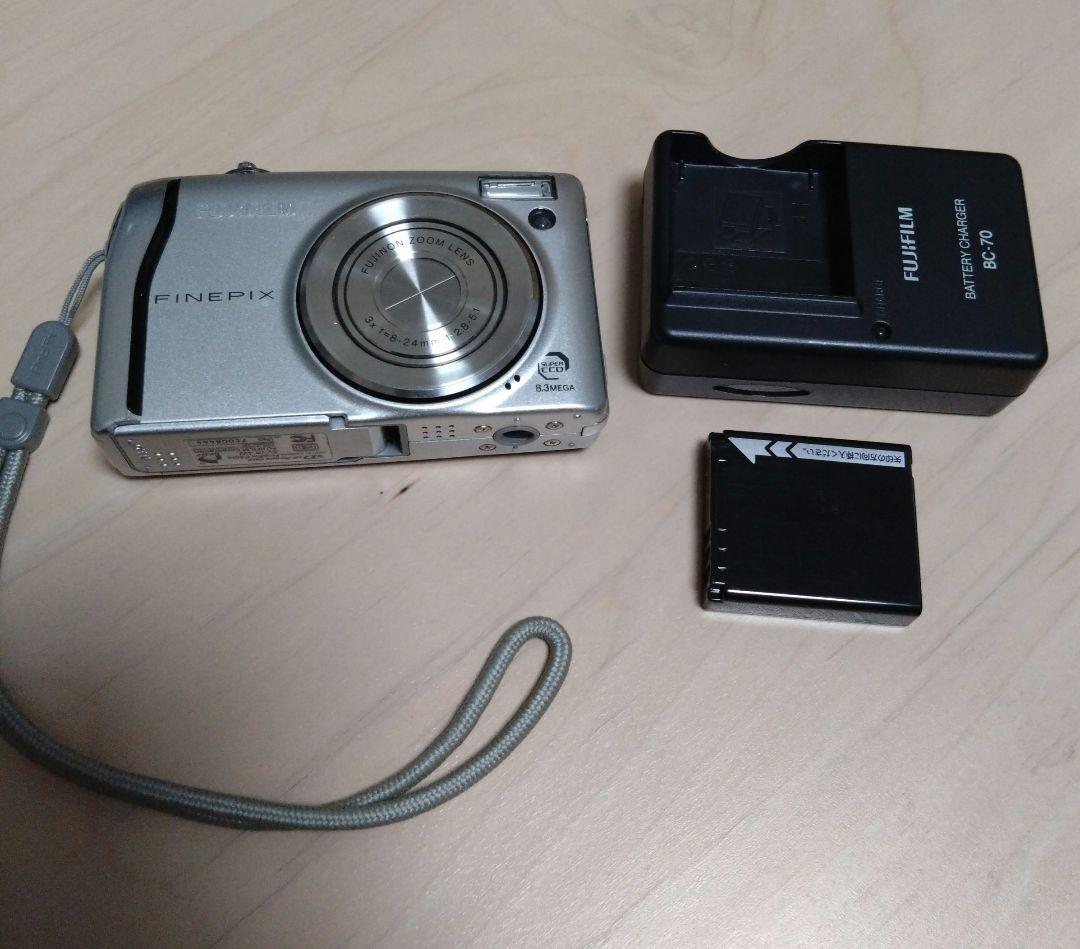 FUJIFILM　富士フィルム　FinePix F40fd