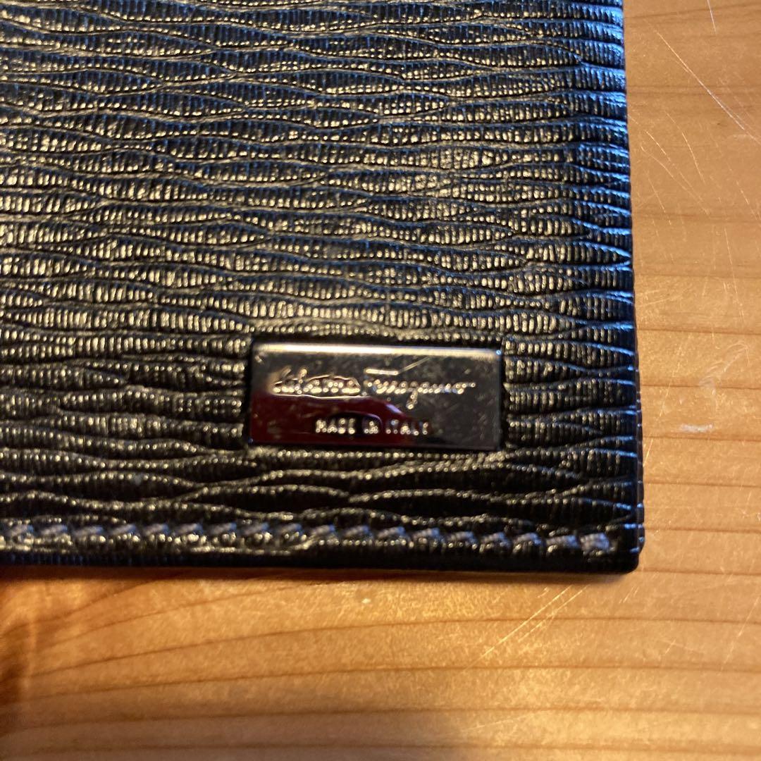 Salvatore Ferragamo フェラガモ カードケース パスケース