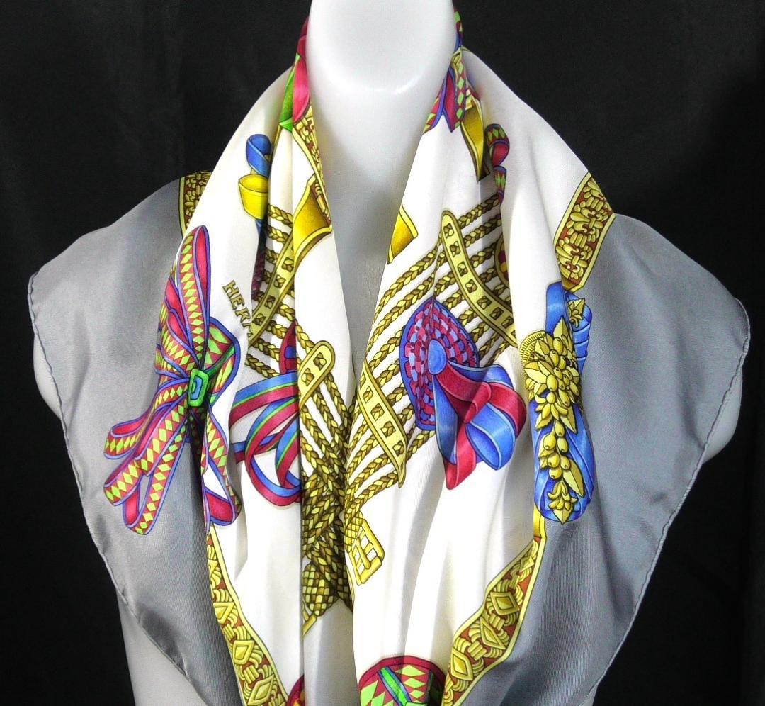 HERMES エルメス 大判スカーフ カレ90 D459 HERMES エルメス 大判スカーフ カレ90 D459