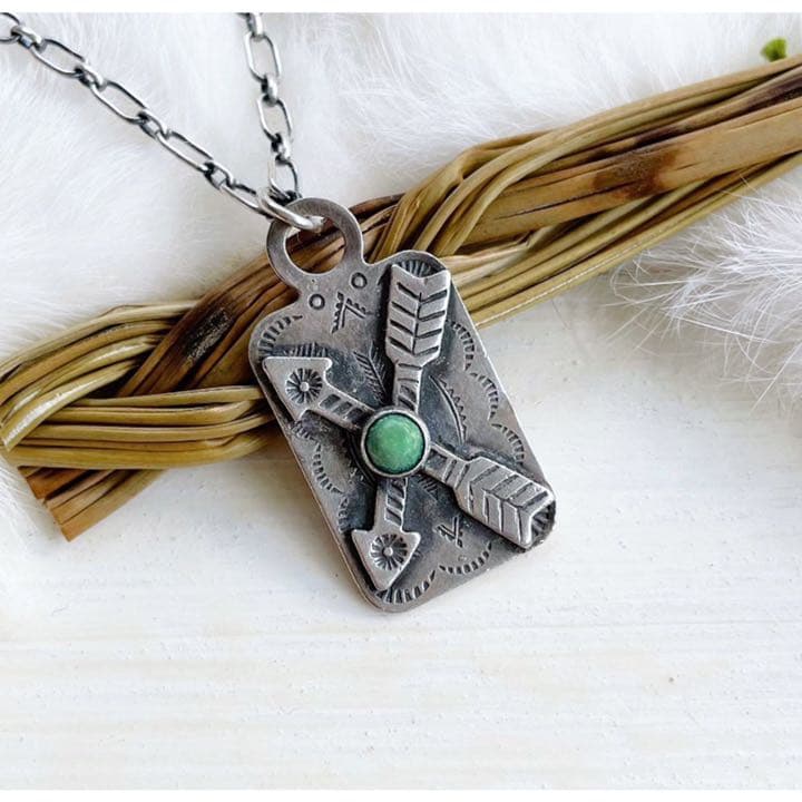 人気急上昇 超希少 ナバホvtgターコイズシルバークロスアローズドッグタグネックレス30 S ネックレス メンズ 22 707 Julianwild Com 人気急上昇 超希少 ナバホvtgターコイズシルバークロスアローズドッグタグネックレス30 S ネックレス メンズ 22 707 Julianwild Com