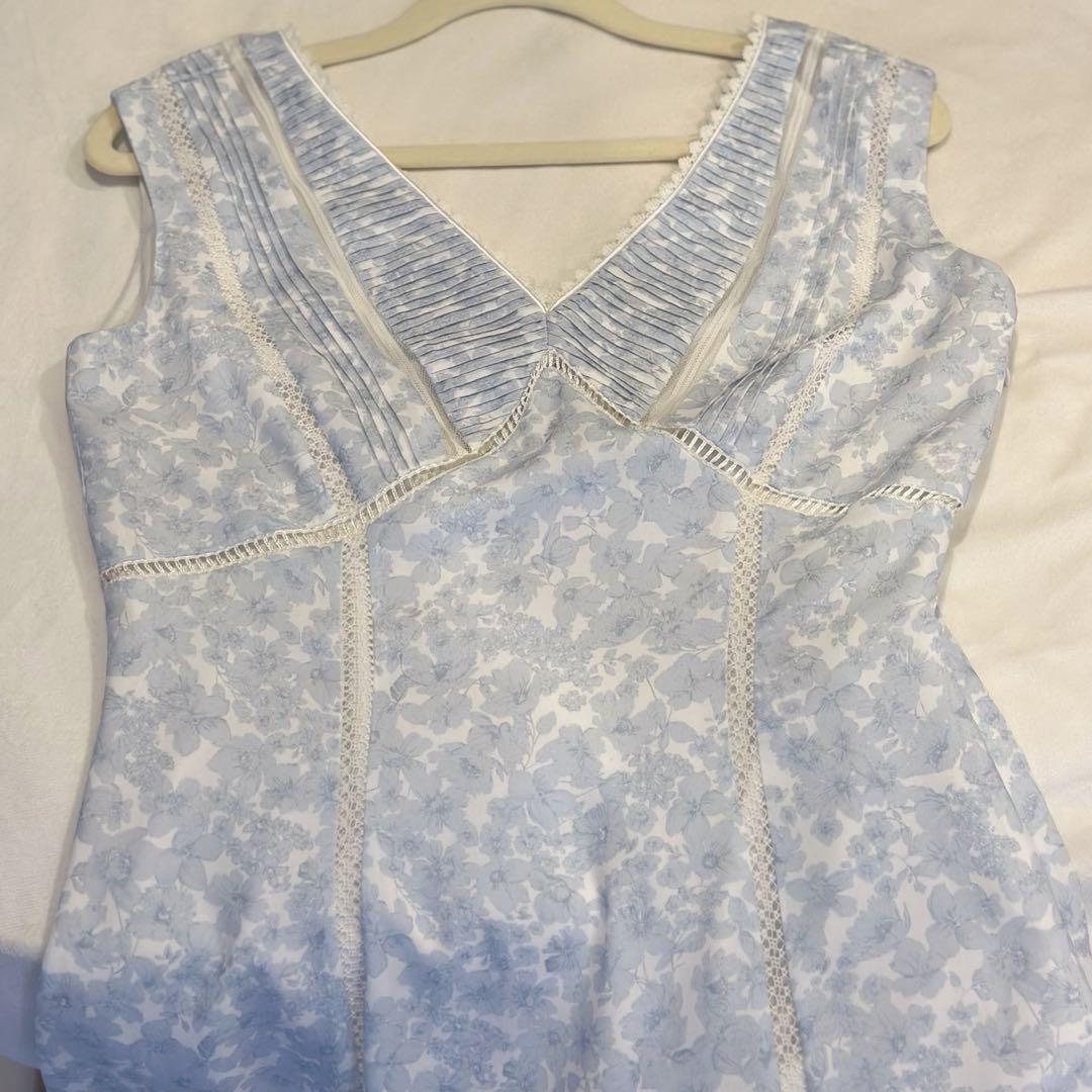 【新色】Lace Trimmed Floral Dress 正規品