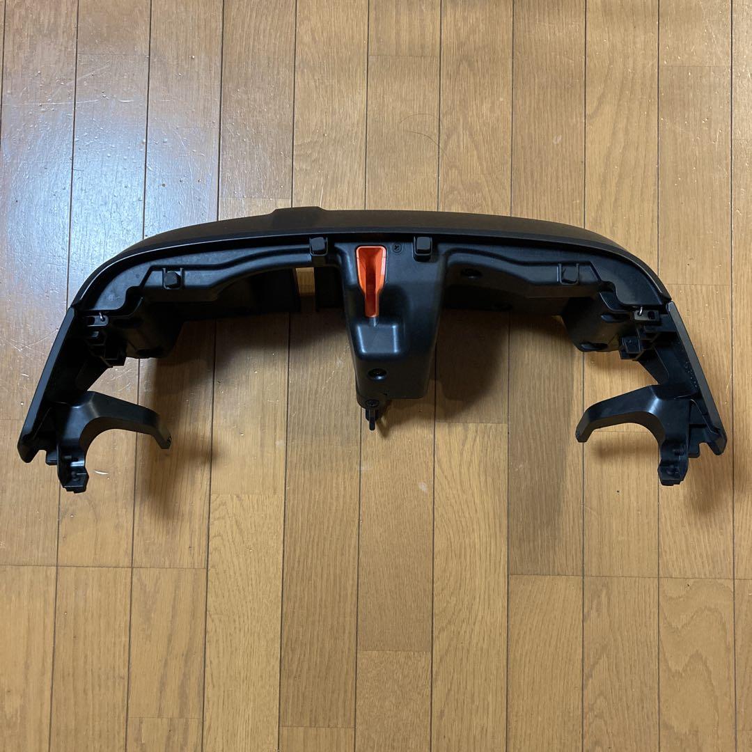 日産リーフ ZE1専用　充電ポートカバー