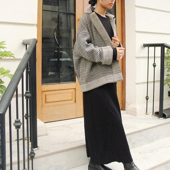 つつむ ジャガード バイカラー ショートジャケット つつむ ジャガード バイカラー ショートジャケット