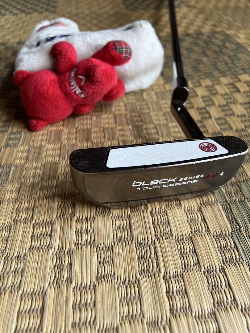 Odyssey black series 4 32インチカバー付オデッセイパター