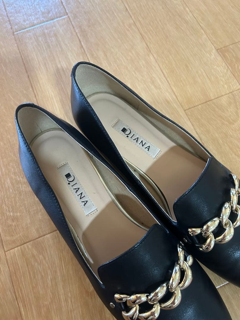 【DIANA】ゴールドチェーンローファー♡ブラック♡24㎝♡