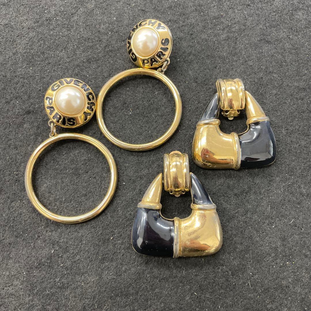 Givenchy イヤリング 大きいサイズ2点