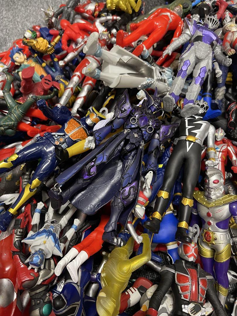 ウルトラマン 仮面ライダー ソフビ 26体 まとめ売り ビックも
