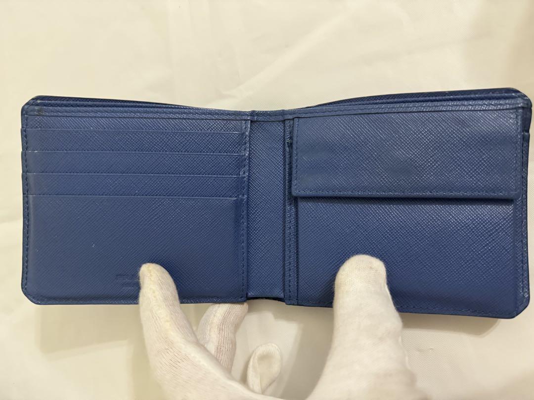 PRADA プラダ　折財布　財布　ウォレット　サフィアーノ　メタルロゴ　ブルー