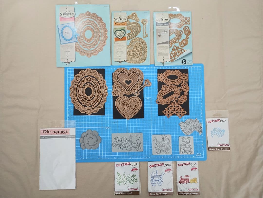 Spellbinders +その他 カッティングダイ 21個 セット Spellbinders +その他 カッティングダイ 21個 セット