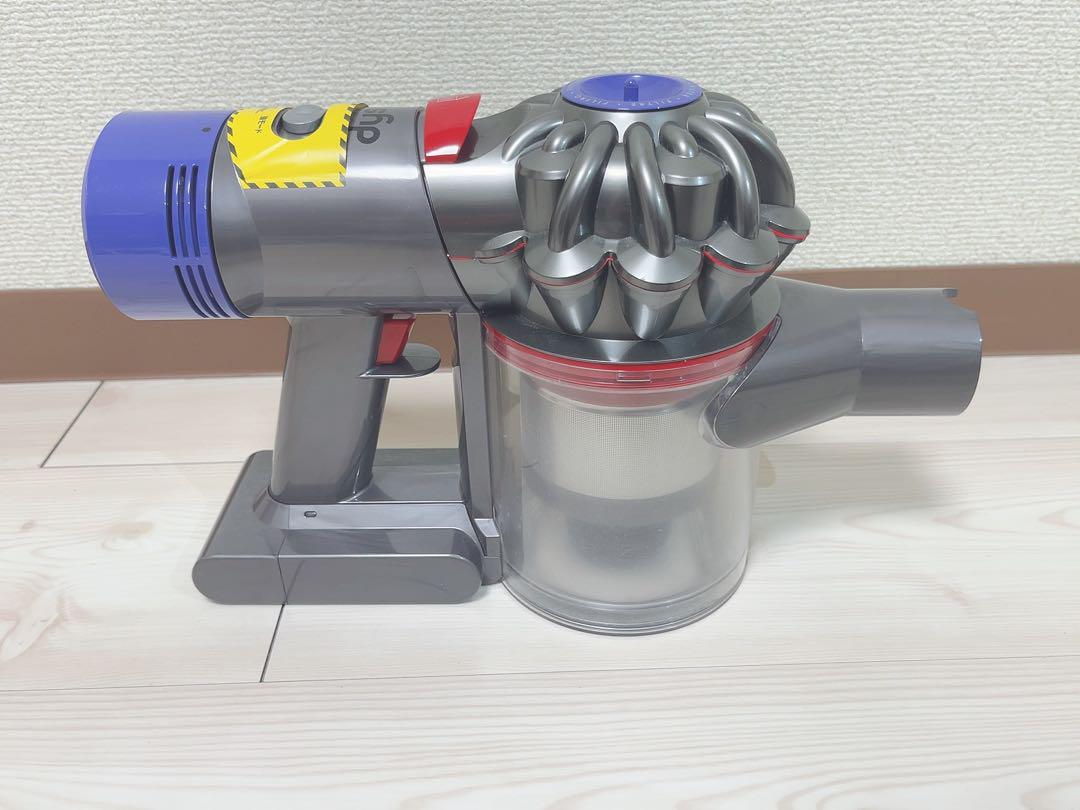 Dyson コードレスクリーナー SV11