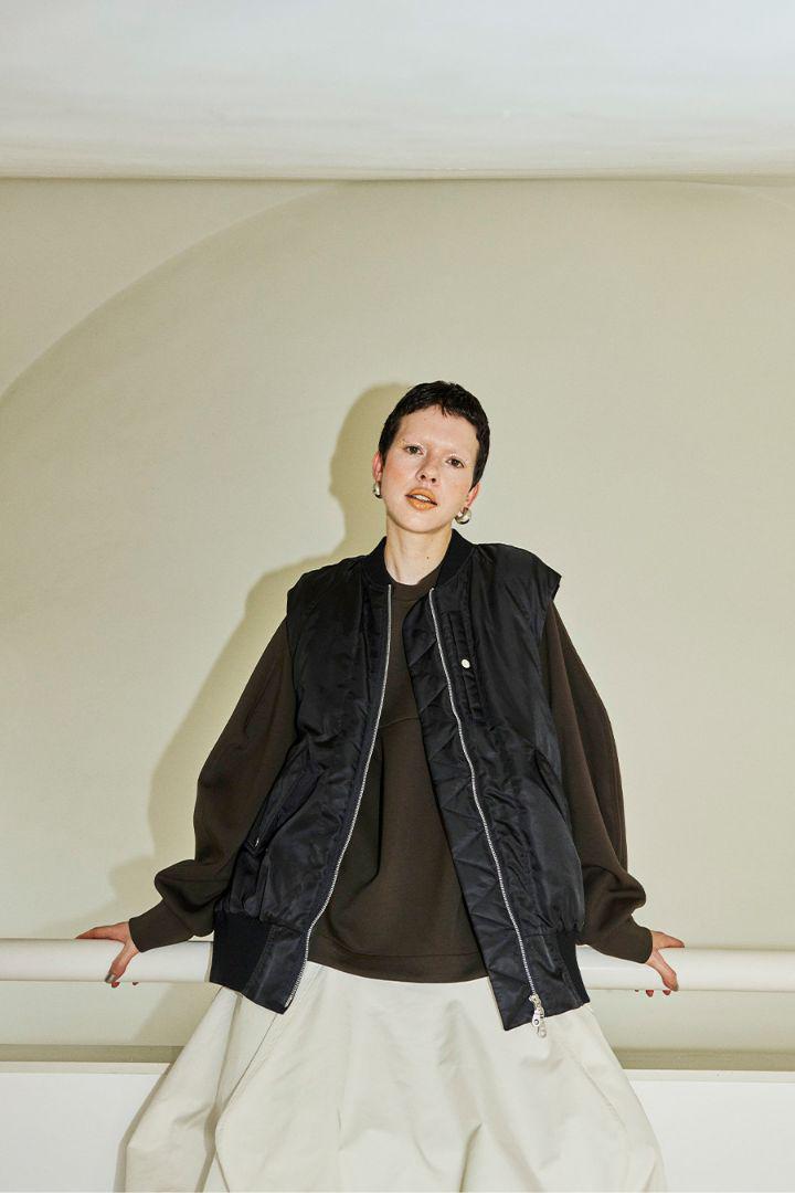 ジャケット・アウター OMMO NO SLEEVE MIDDLE MA-1 BLACK