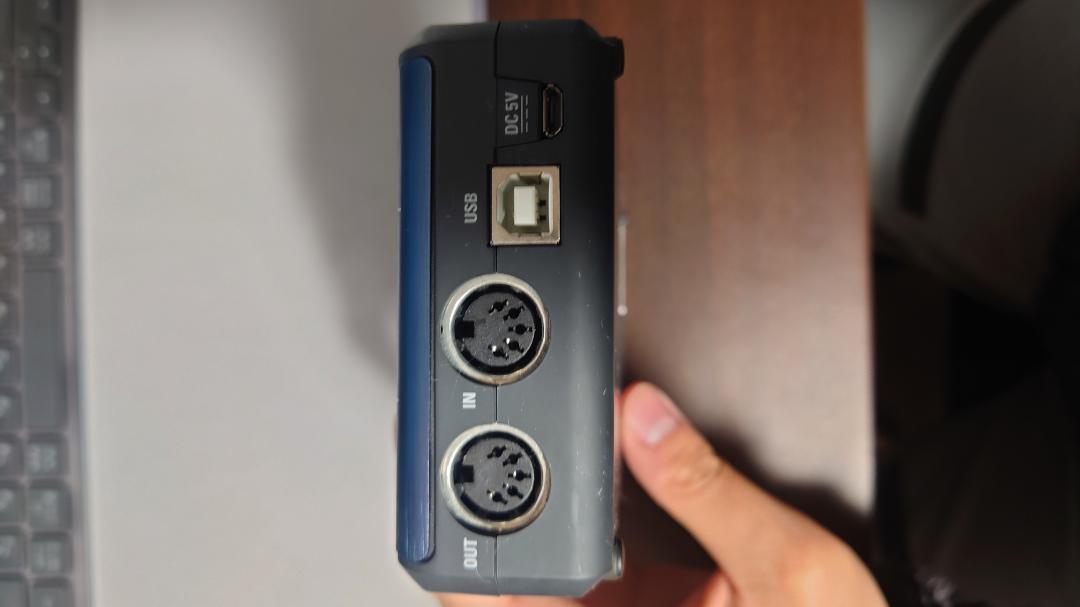ZOOM ハンディポータブルオーディオインターフェイス U-44