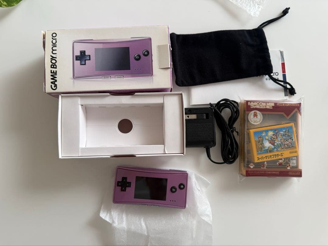 ゲームボーイミクロ gameboy micro ピンクGAMEBOY