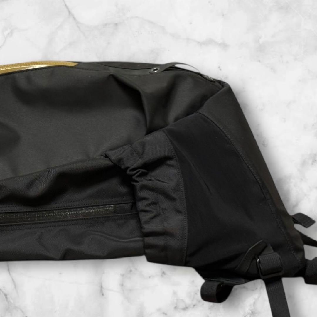 廃盤 モデル ARC’TERYX アークテリクス アロー Arro 22
