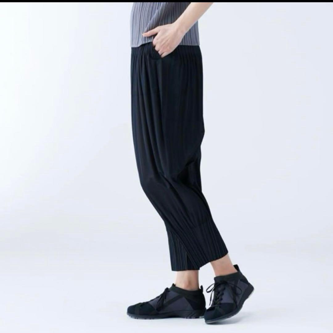 PLEATS PLEASE FLUFFY BASICS BLACK サイズ3 PLEATS PLEASE FLUFFY BASICS BLACK サイズ3