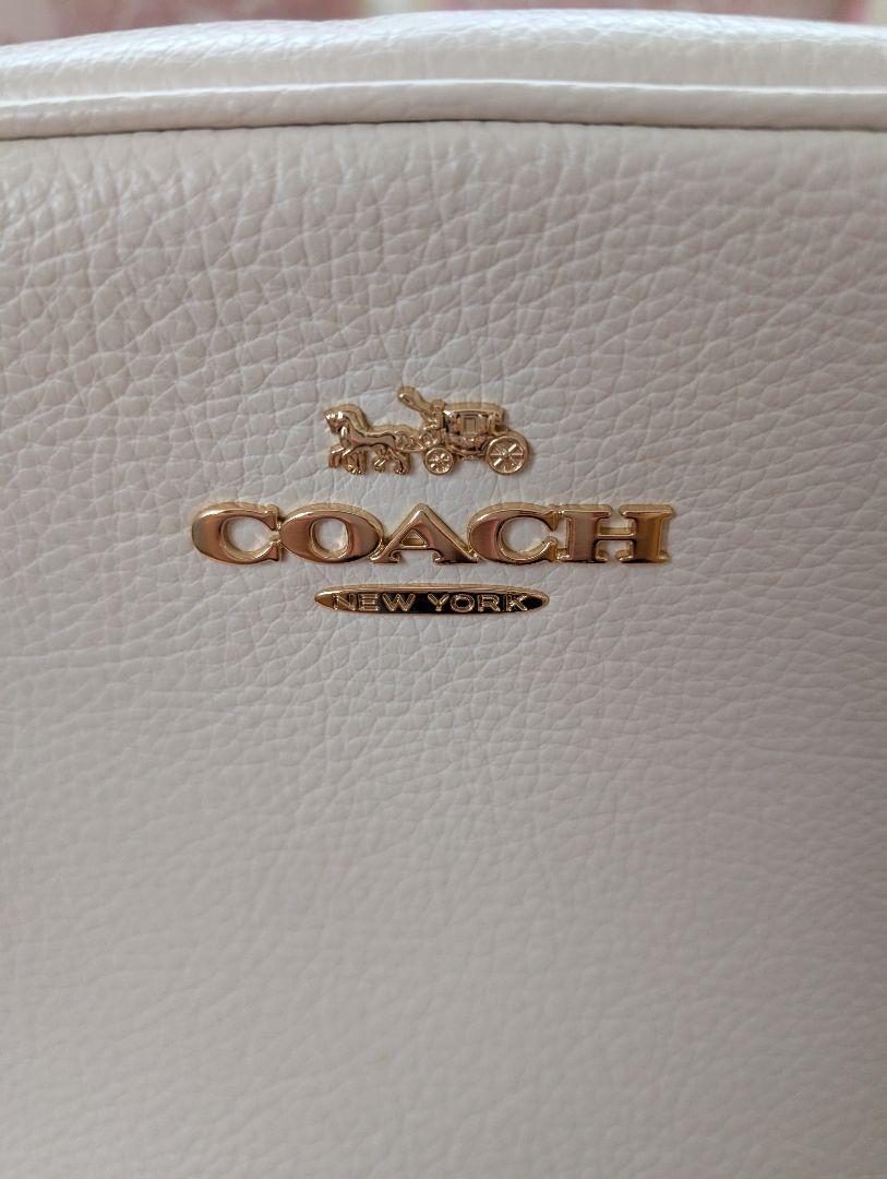 美品COACH ホワイトレザー ショルダーバッグ