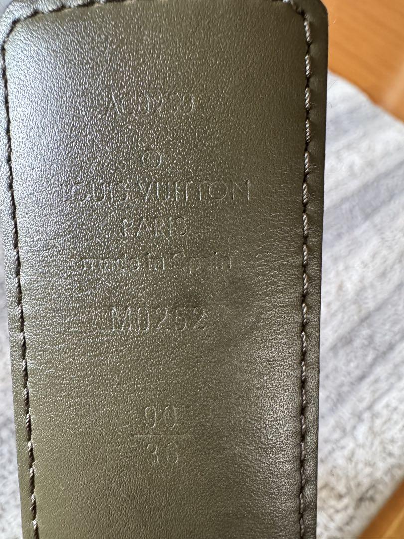 Louis Vuitton レザーベルト 黒/オリーブ