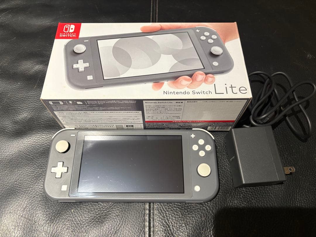 Nintendo Switch Lite グレー ACアダプター付き みやや傷や汚れあり
