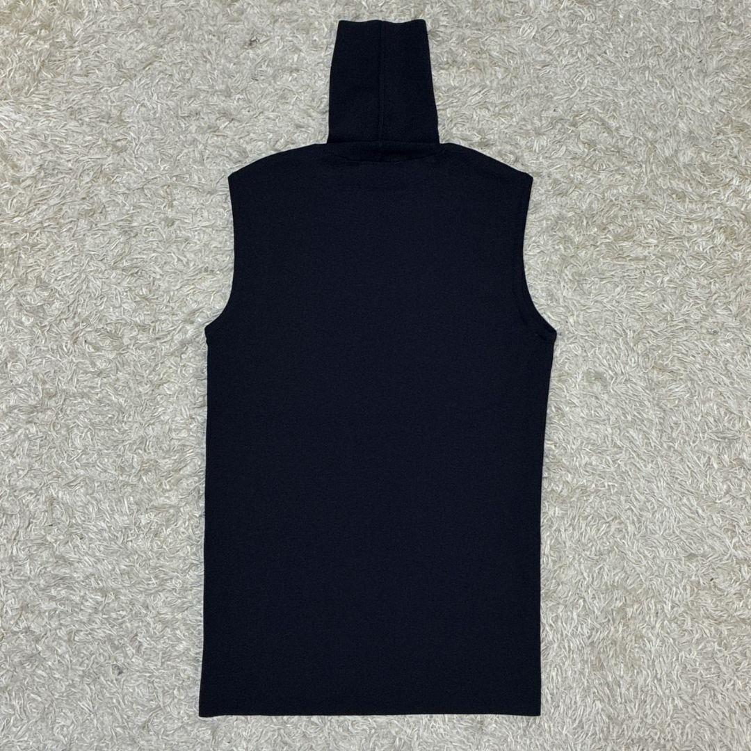 新品・未使用✨FOXEY NEW YORK ノースリーブ タートル トップス 紺