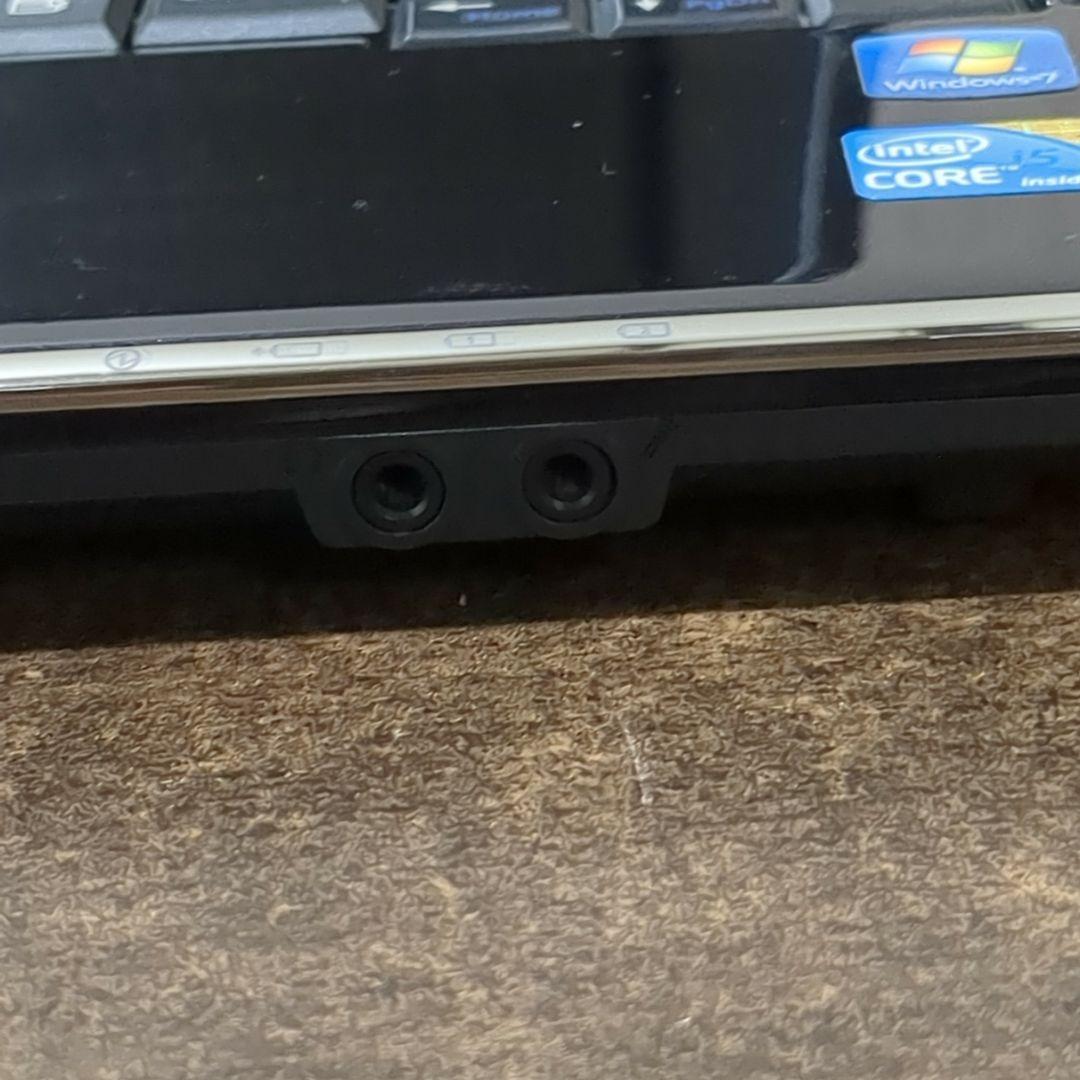 FUJITSU LIFEBOOK SH560/5B ノートパソコン　M2503