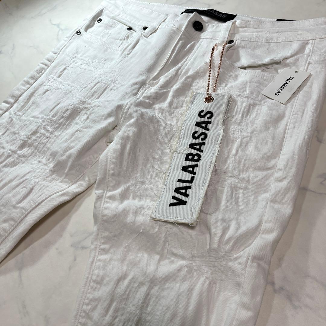 valabasasバラバサス クラッシュリペアスキニーフレアデニム ホワイト valabasasバラバサス クラッシュリペアスキニーフレアデニム ホワイト