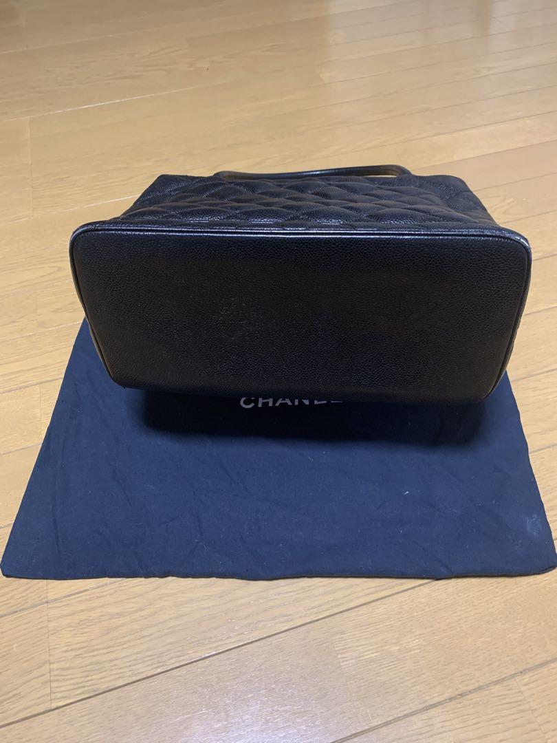 CHANEL シャネル