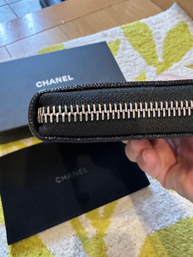 新品同様CHANEL キャビアスキン長財布