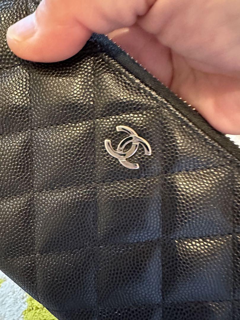 新品同様CHANEL キャビアスキン長財布