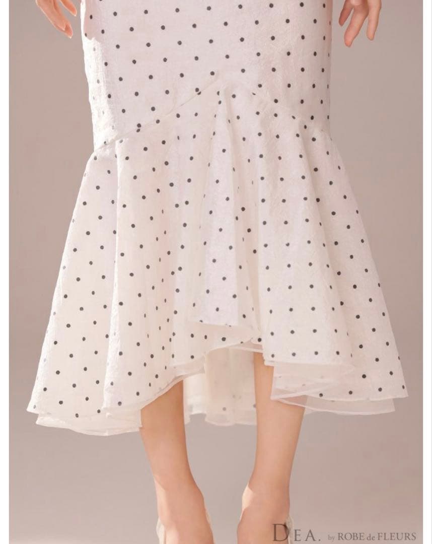 LaLaTulle ドット柄オフショルダードレス ホワイト L マーメイド 白 LaLaTulle ドット柄オフショルダードレス ホワイト L マーメイド 白