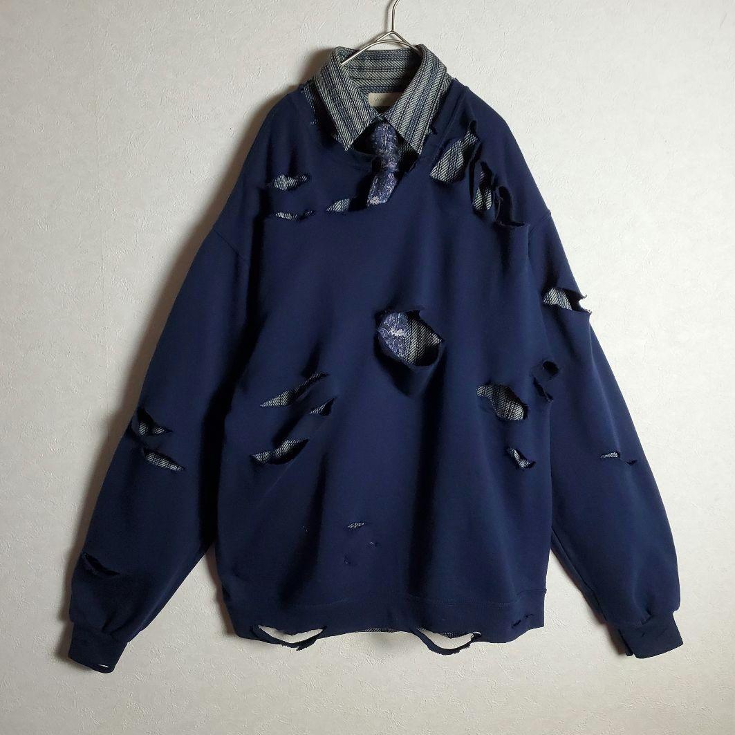 ネクタイシャツ×ボロスウェット ネイビー グレー ストライプ 柄ネクタイ 古着 ネクタイシャツ×ボロスウェット ネイビー グレー ストライプ 柄ネクタイ 古着