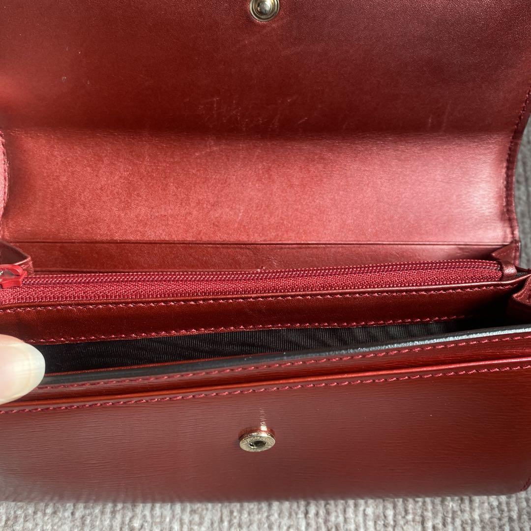 GUCCI 二つ折り長財布 メタリックレザー レッド 赤 シャンパンゴールド金具