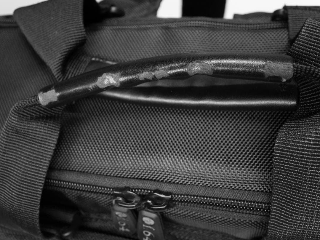 f64 3WAY カメラバッグ RTMPRO