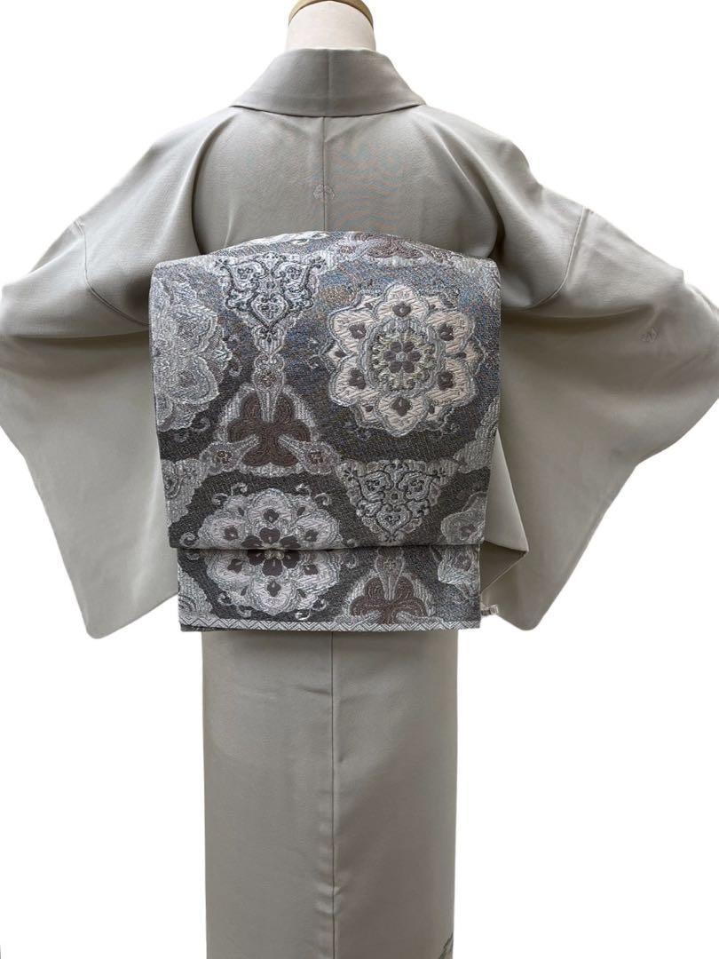 色留袖