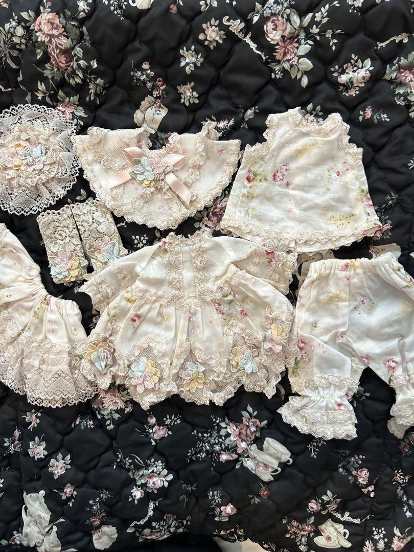 さえらアキアカネキキちゃん花柄刺繍ドレスセット【ご確認用】