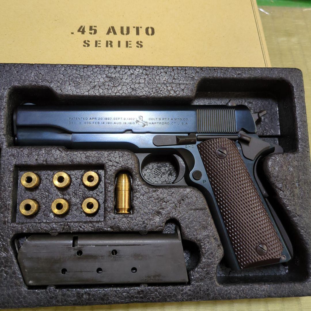 CAW、M1911A1、発火式、モデルガン。 CAW M1911A1 Commercial Military HW ブラック（発火式 モデル