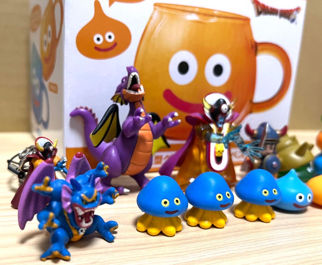 ドラクエ　スライム　ゴムフィギュア　13個セット スライムとモンスターのフィギュアセット ドラクエ - メルカリ