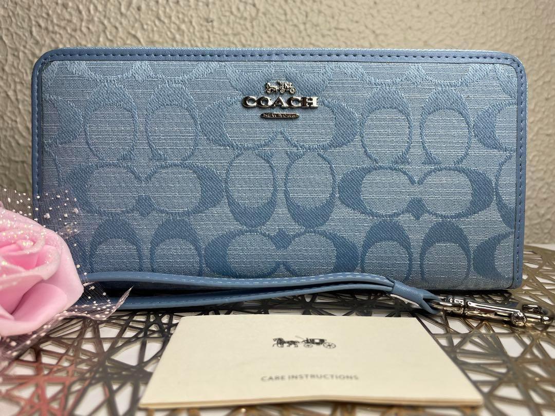 新商品 COACH (コーチ) 長財布 ストラップ付きカーラー オシャレ色