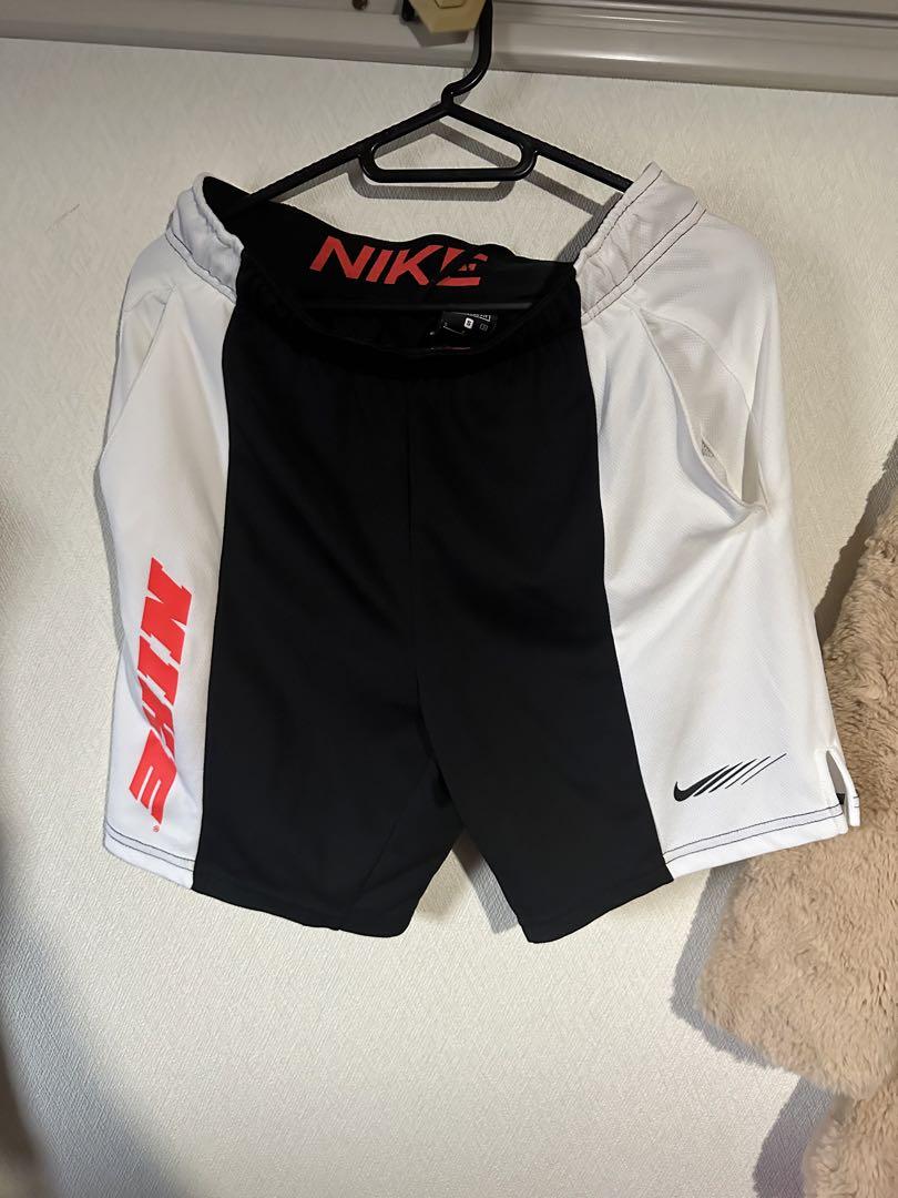 NIKE ナイキ　セットアップ　ハーフパンツ　パーカー