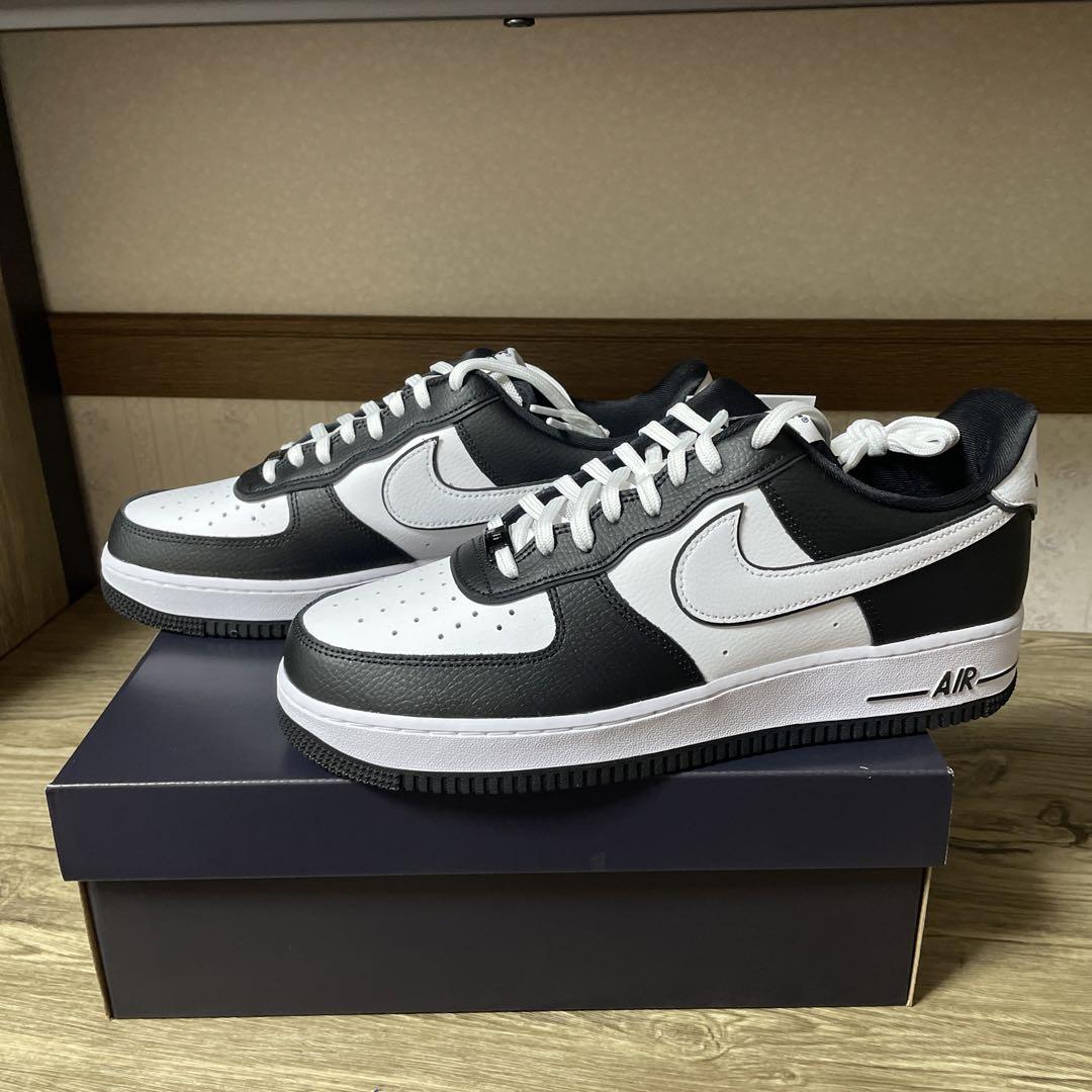 AIR  FORCE  1  07  LV 8