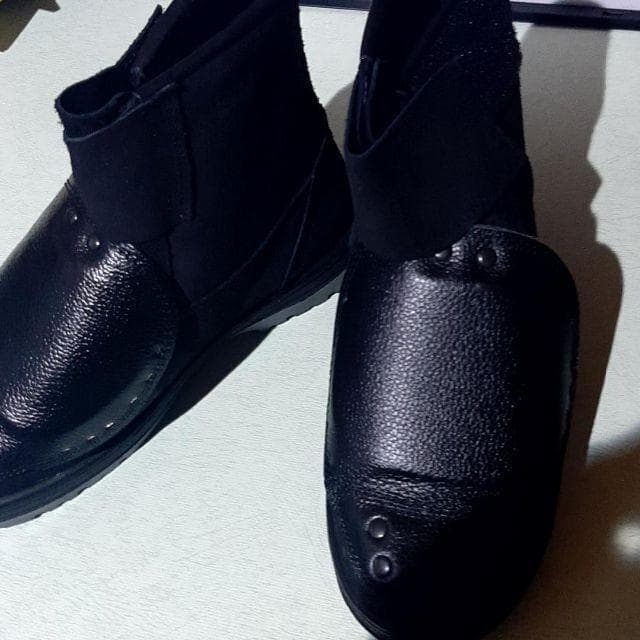 熱場作業用 安全靴 耐滑 甲プロテクタ付 24.5センチ ミドリ安全