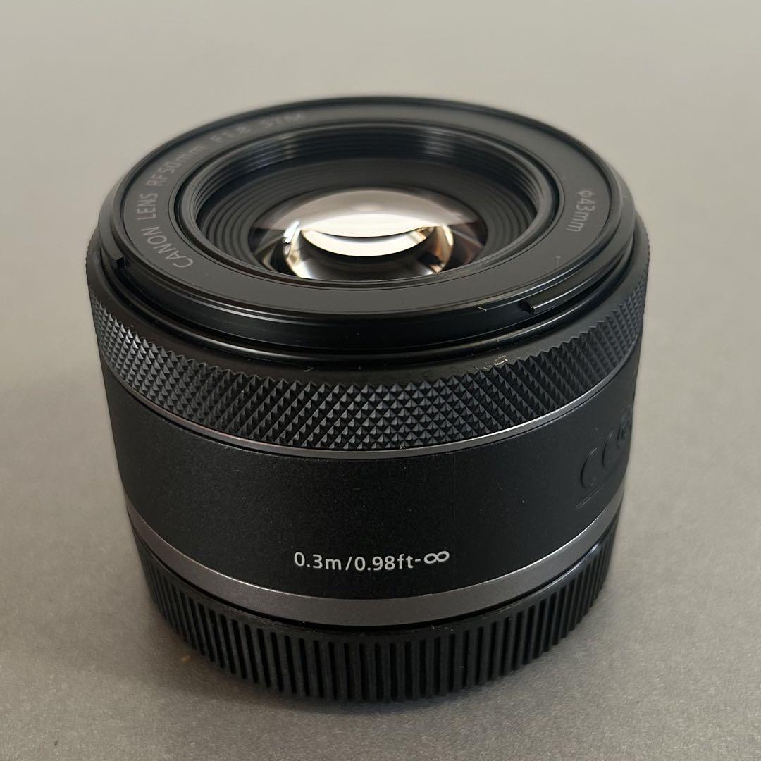 キヤノン　RF50mm f1.8 STM 開封ほぼ未使用品