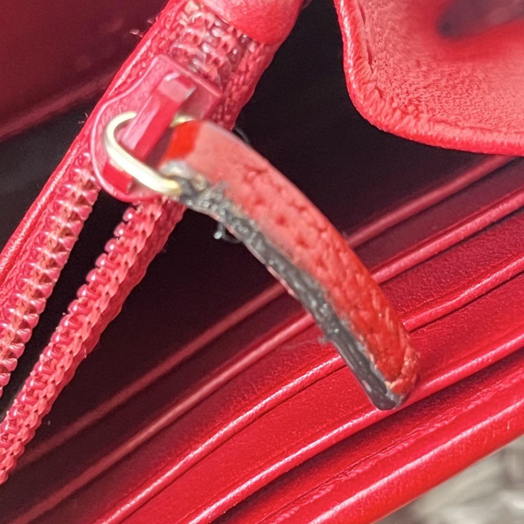 美品✨GUCCI 長財布　ラブリーハート　シマ　レッド　レディース　ロゴ金具